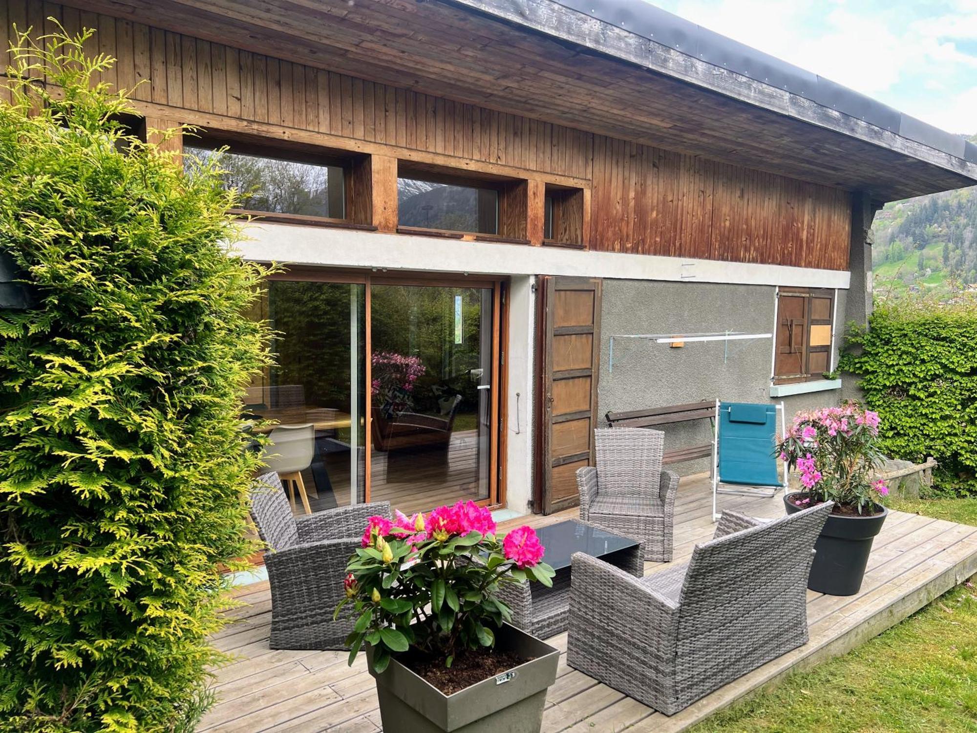 Chalet Relax Situee A 25Km De Chamonix Saint-Gervais-les-Bains Exterior photo